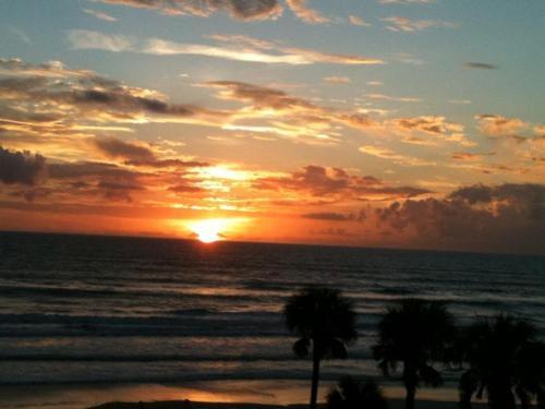 Daytona Condo With Beautiful Ocean And City View Daytona Beach Extérieur photo
